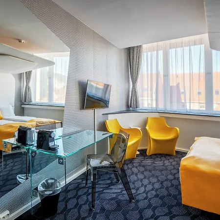Magic Center, A Member Of Radisson Individuals 4* 베르겐