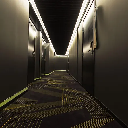 Hotel Magic Center, A Member Of Radisson Individuals 3*